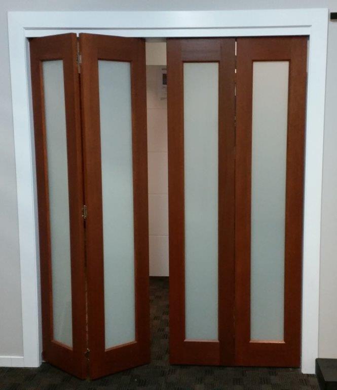 internal multifold doors